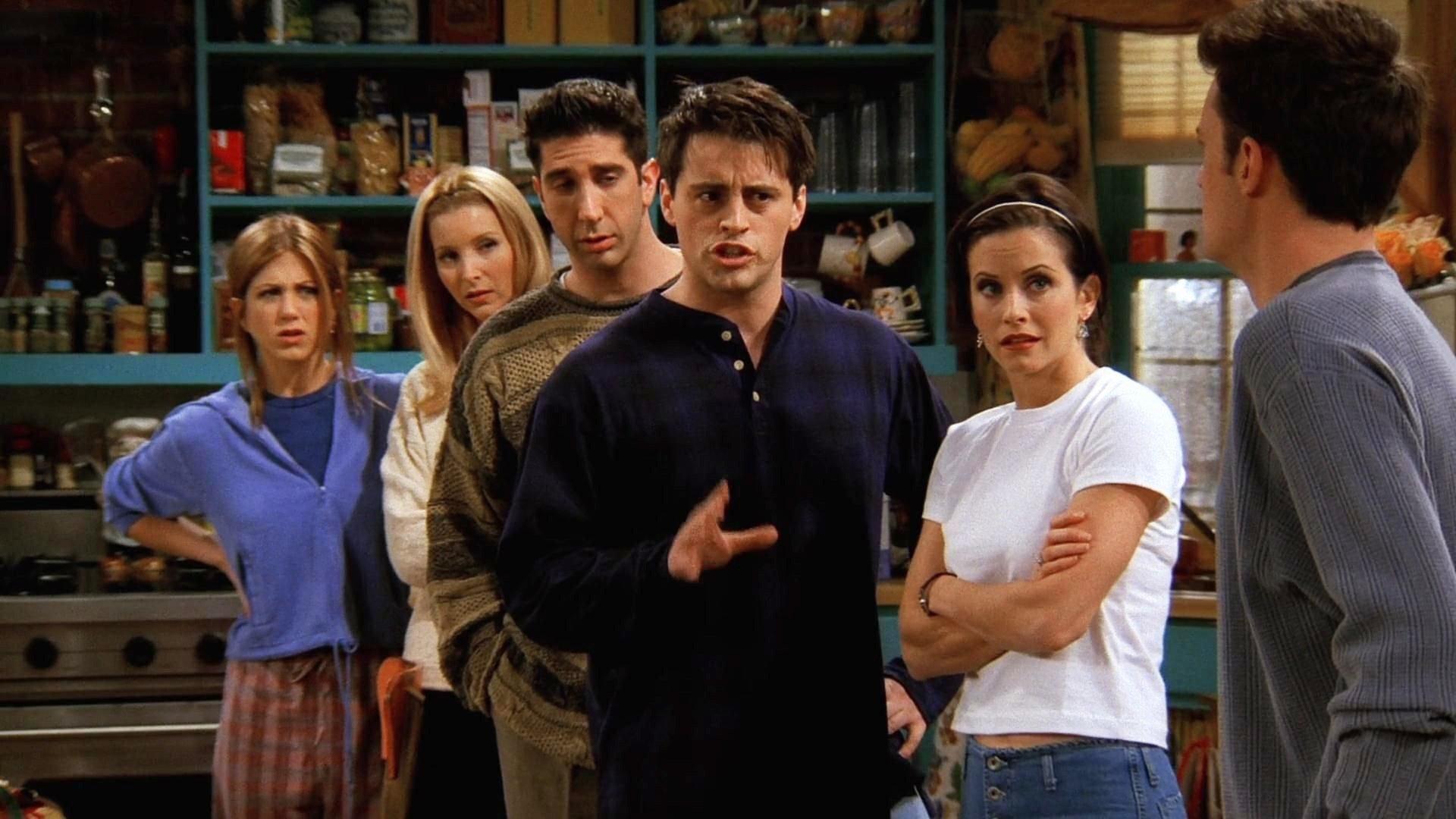 Still from The One Where Chandler Can't Remember Which Sister