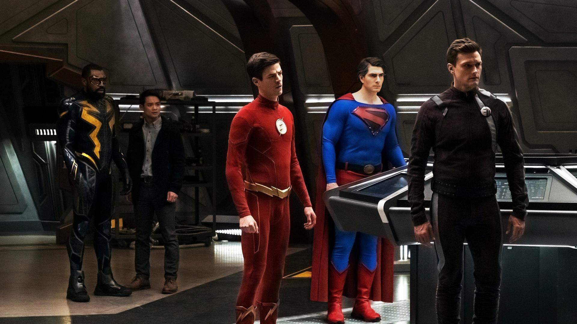 Still from Crisis on Infinite Earths: Part Three (III)