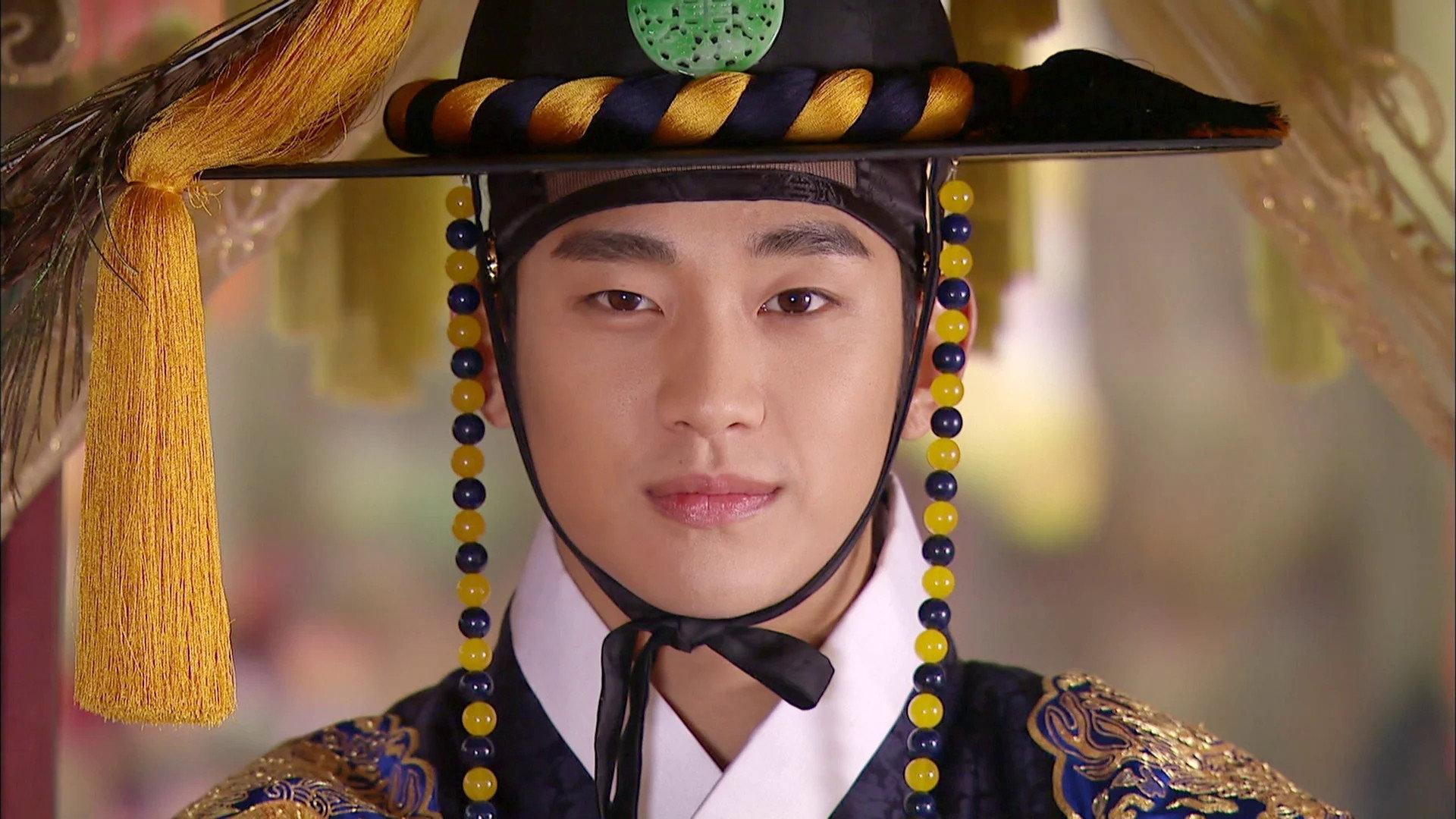 Still from Shaman Wol - Moon