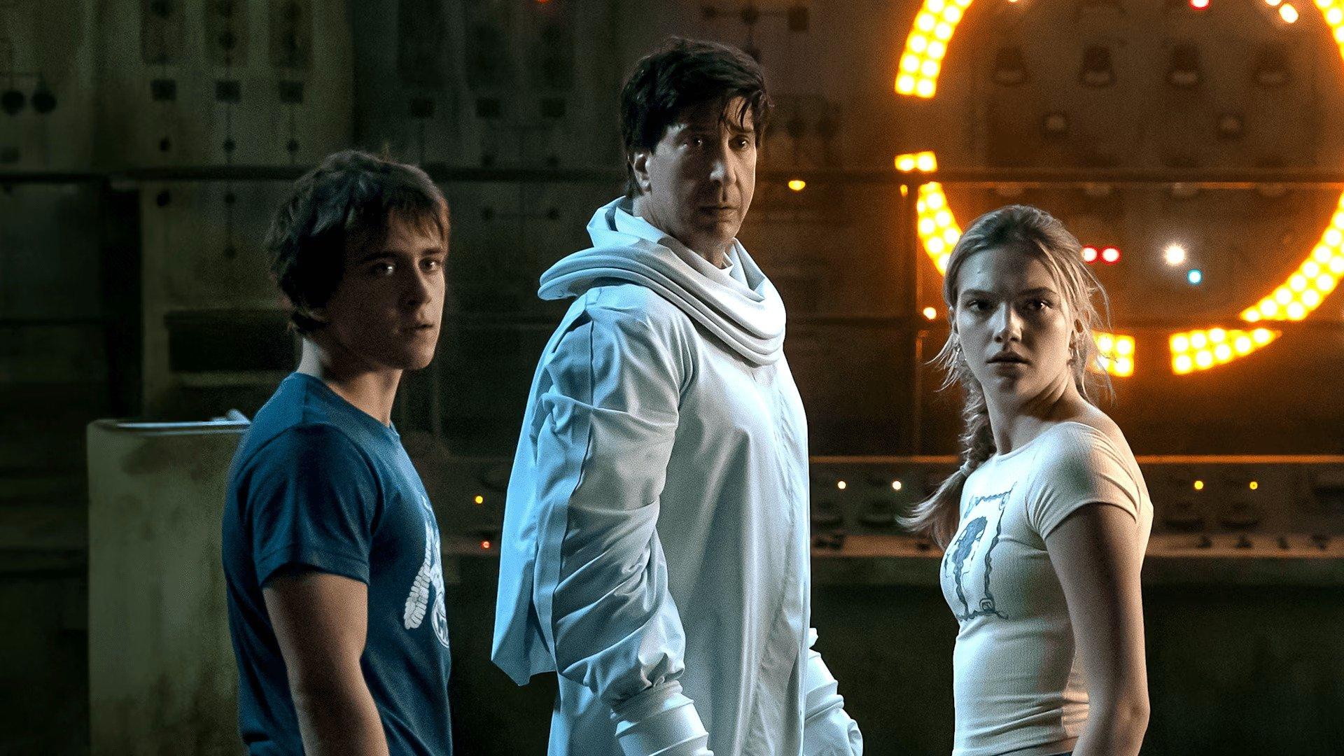 Still from Invasion of the Body Squeezers