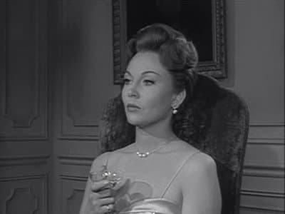 Still from The Pearl Necklace