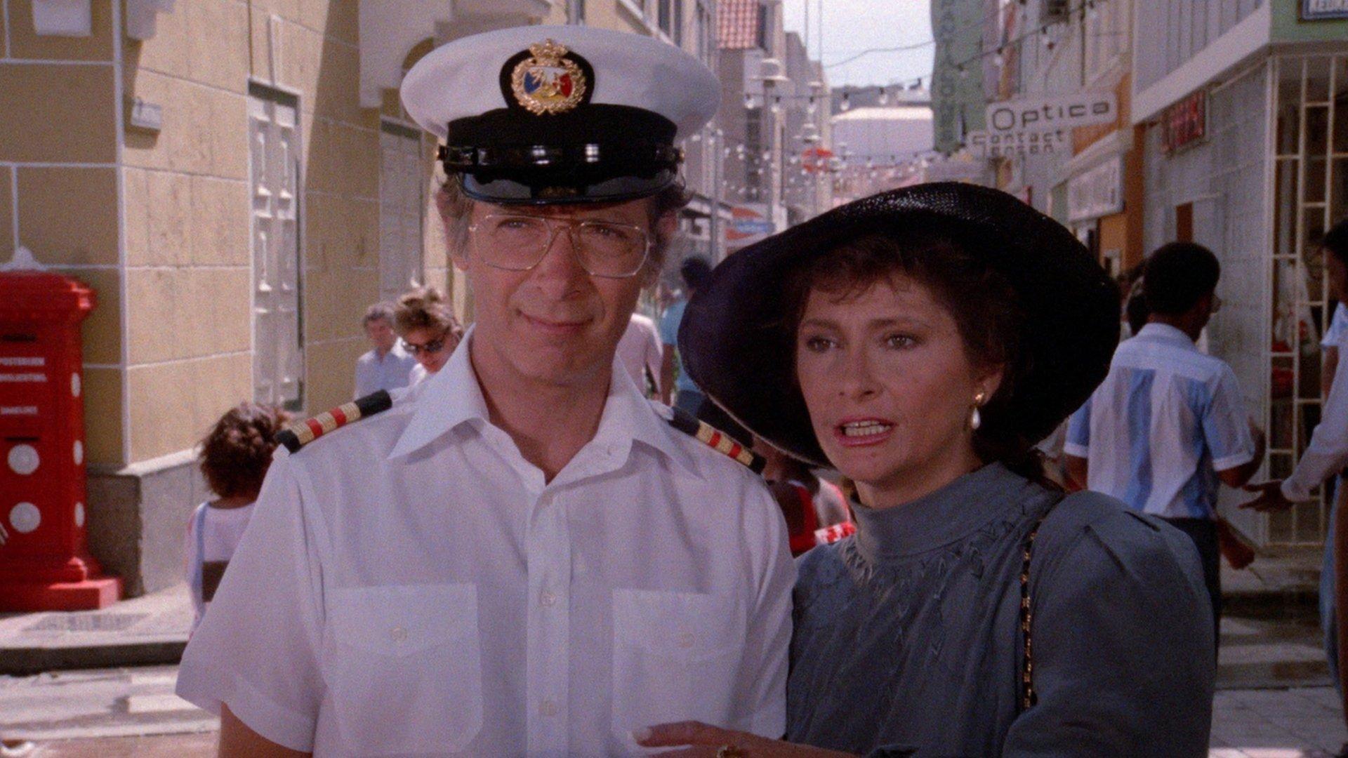 Still from Caribbean Cruise: Call Me Grandma/A Gentleman of Discretion/The Perfect Divorce/Letting Go (1)