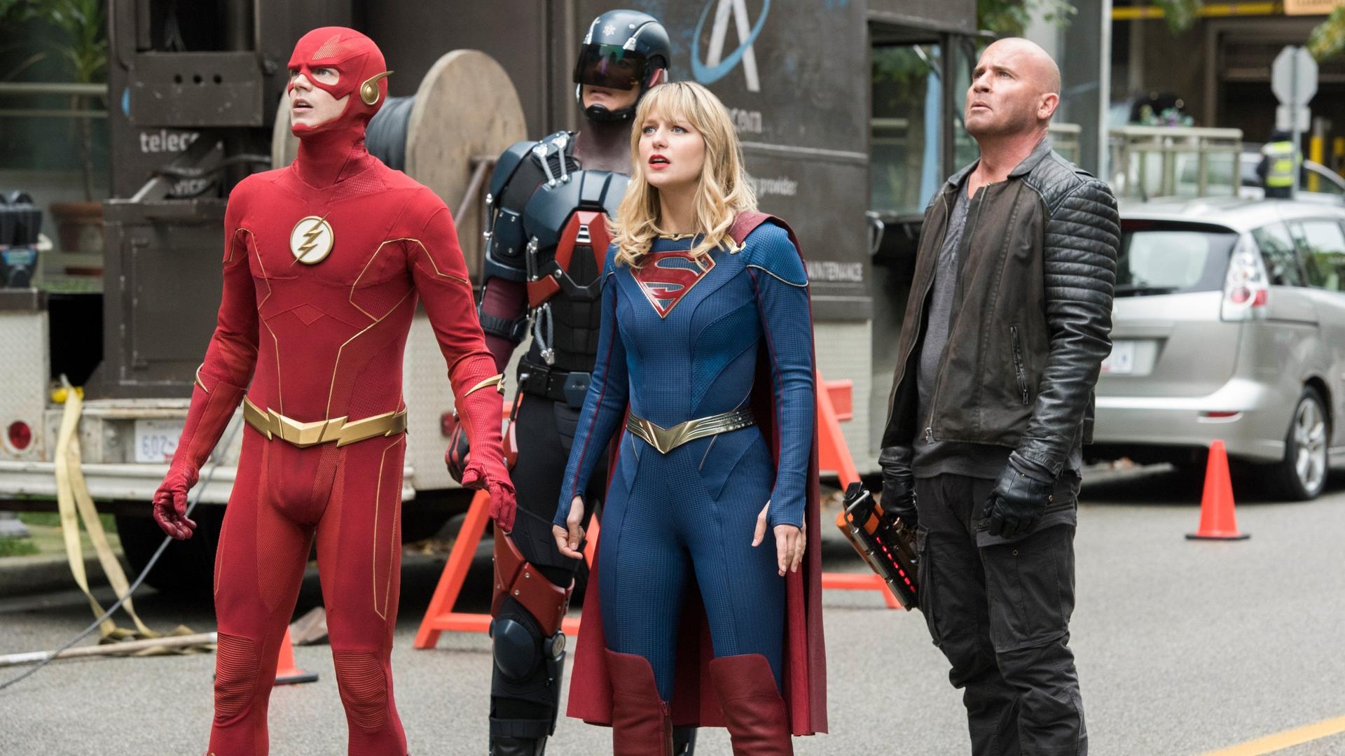 Still from Crisis on Infinite Earths: Part Five (V)