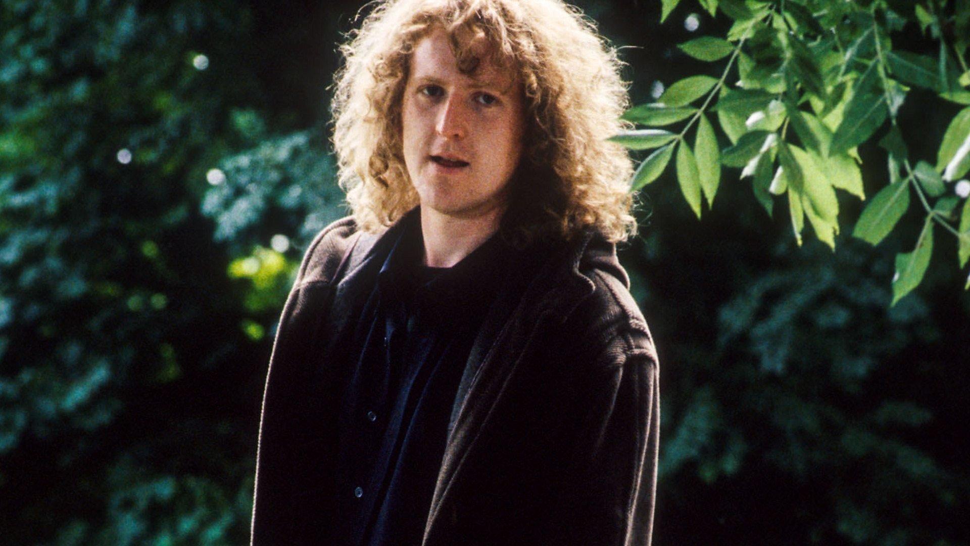 Still from Miracle in Crooked Lane