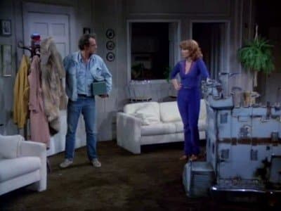 Still from Elaine's Secret Admirer