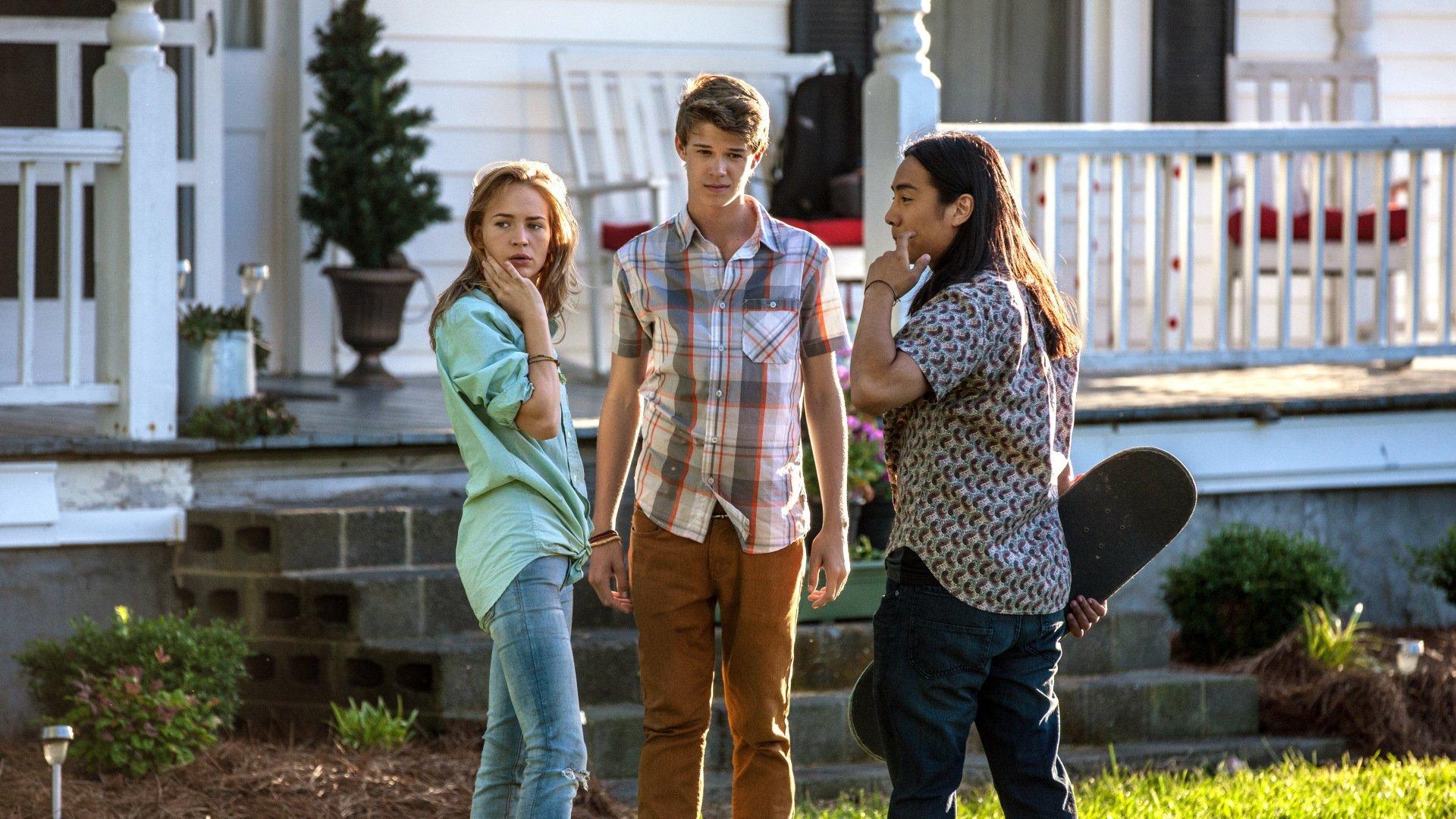 Still from Imperfect Circles