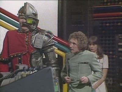 Still from The Pirate Planet (3)