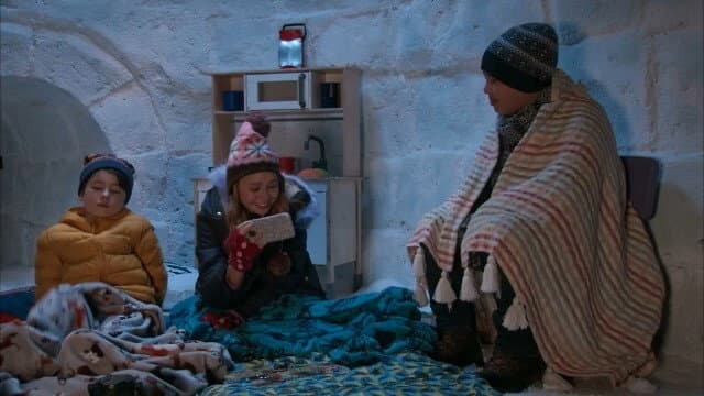 Still from Would You Wrather Lose Your Presents?