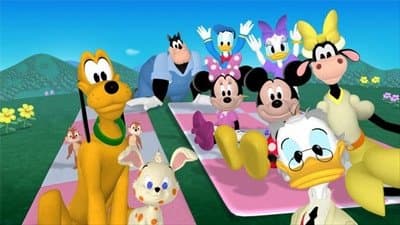 Still from Minnie's Picnic