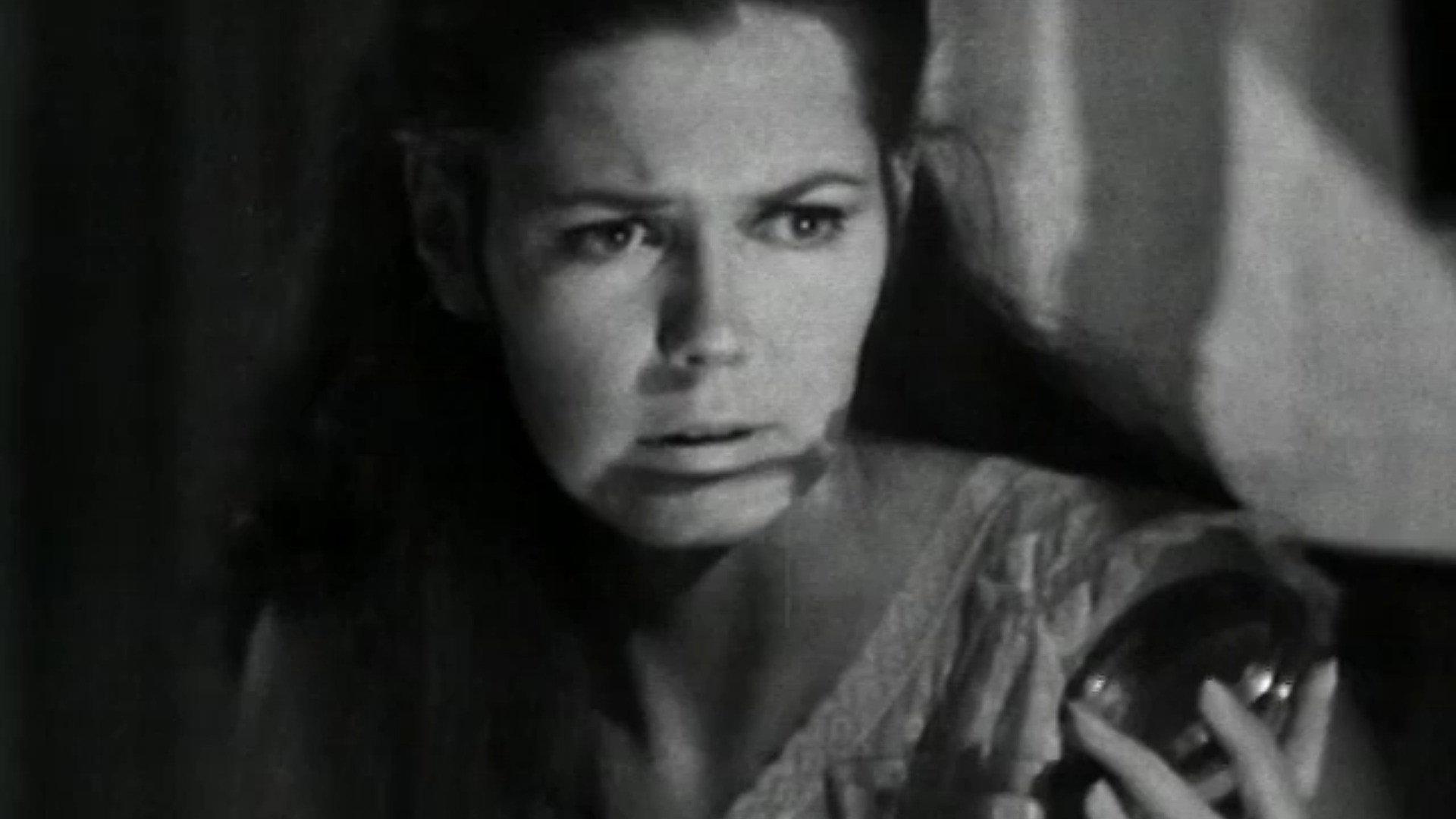 Still from DS-289