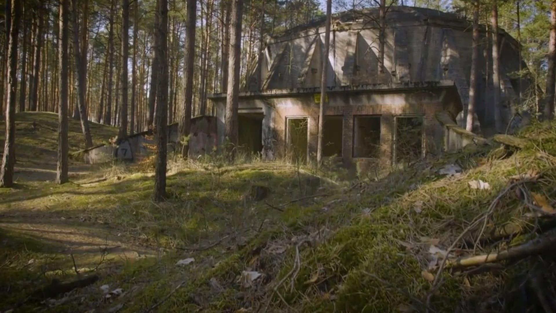 Still from Florida Doomsday Castle