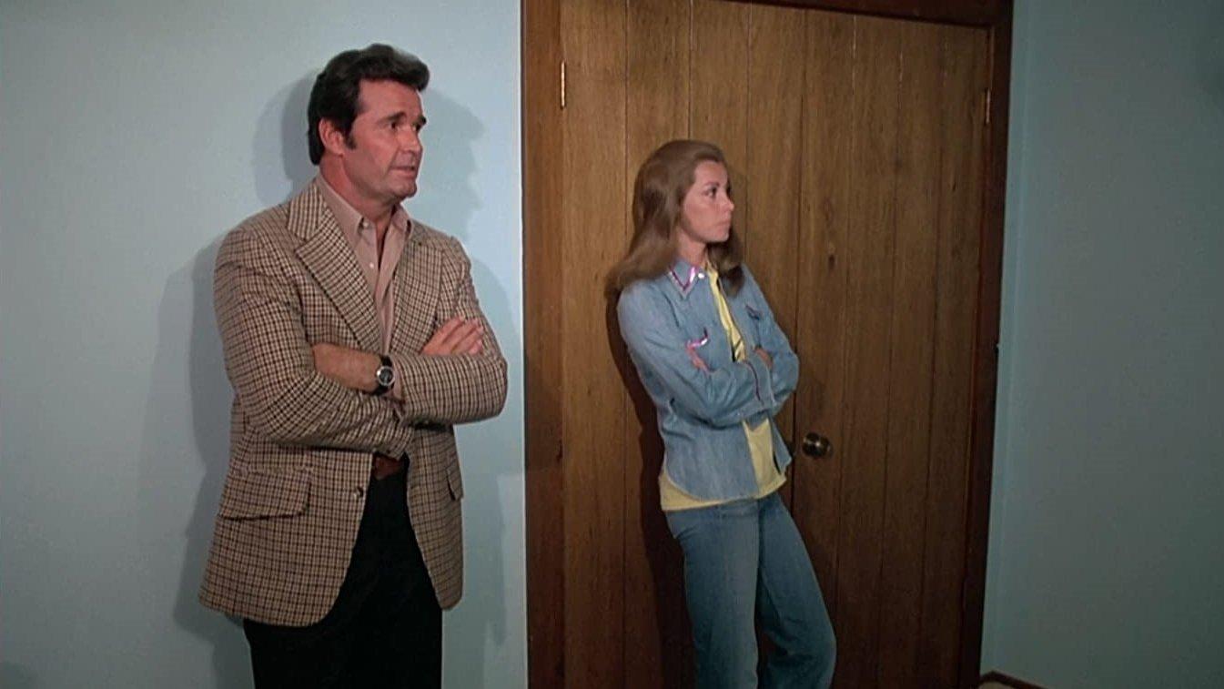Still from The Real Easy Red Dog