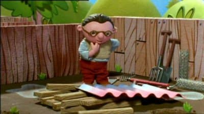 Still from Mr Beasley's DIY Disaster