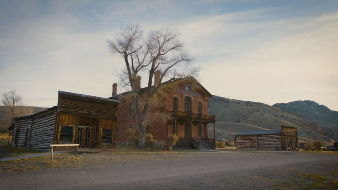 Still from Treasure of Outlaw Valley