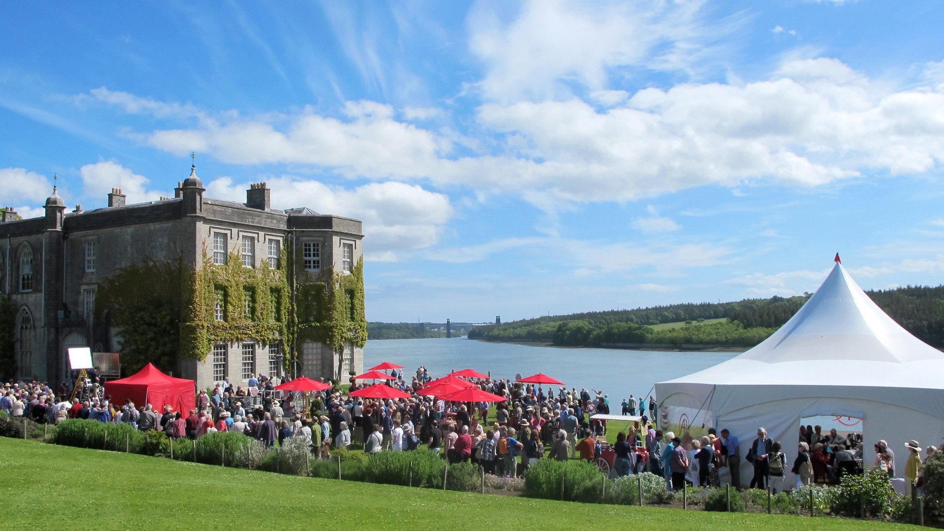 Still from Plas Newydd 1
