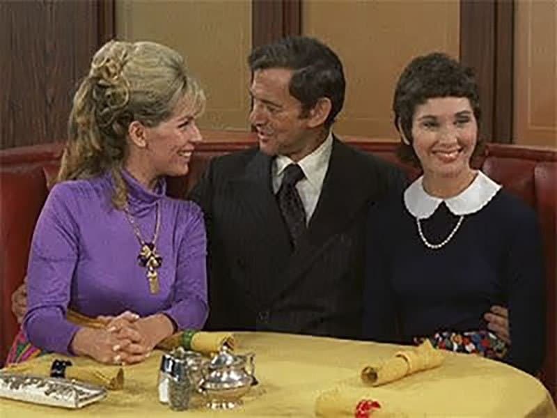 Still from Gloria, Hallelujah