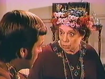 Still from The Old Who Came in from the Spy