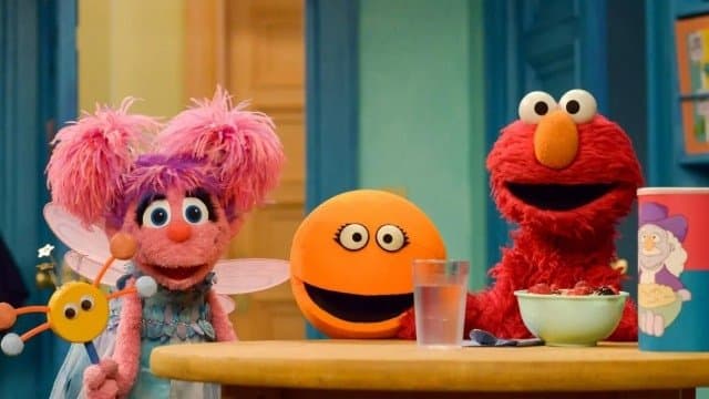 Still from Elmo's Morning Routine