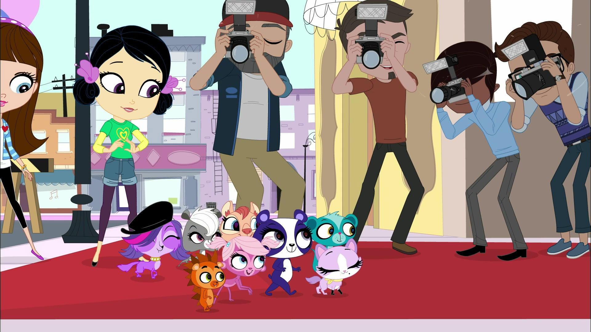 Still from Littlest Pet Street (2)