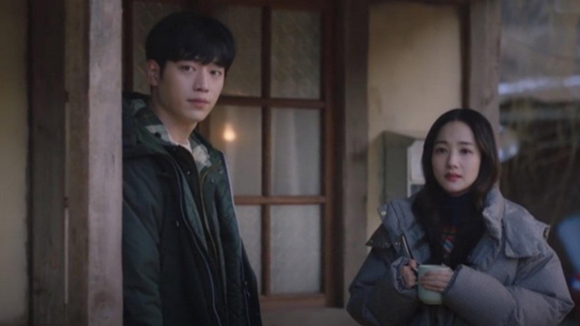 Still from Episode 2: Is it Past Perfect ?