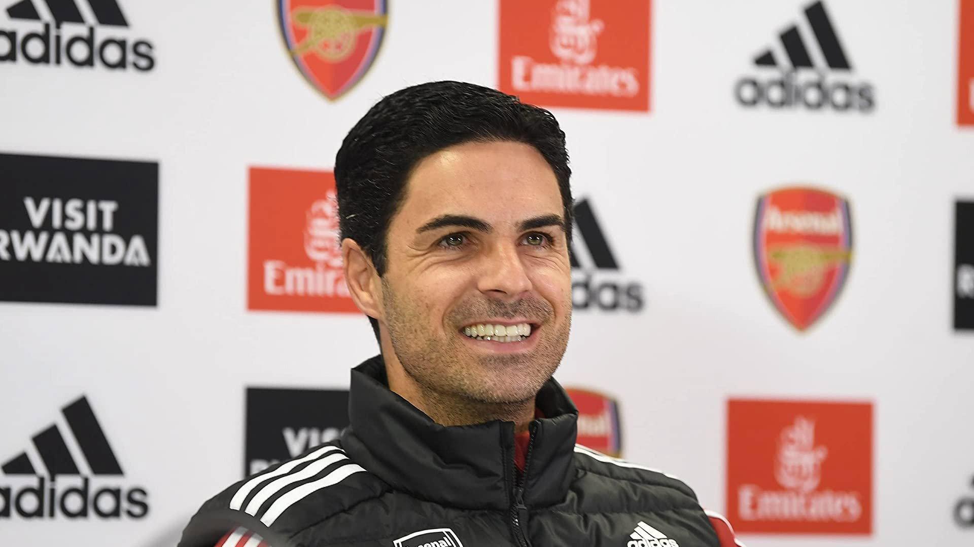 Still from Super Mik Arteta