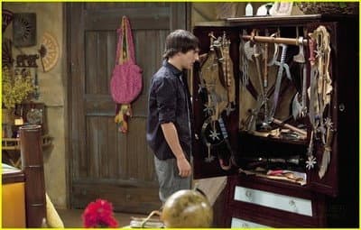 Still from Good King Hunting