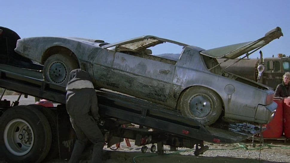 Still from Junk Yard Dog