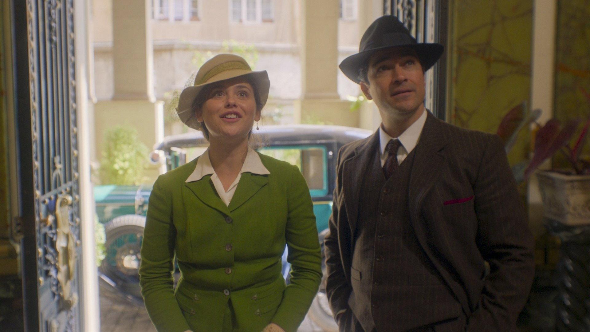 Still from Clara the Clairvoyant
