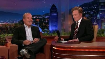 Still from Kelsey Grammer, Major Brian Dennis and his Iraqi dog of war Nubs, David Grey