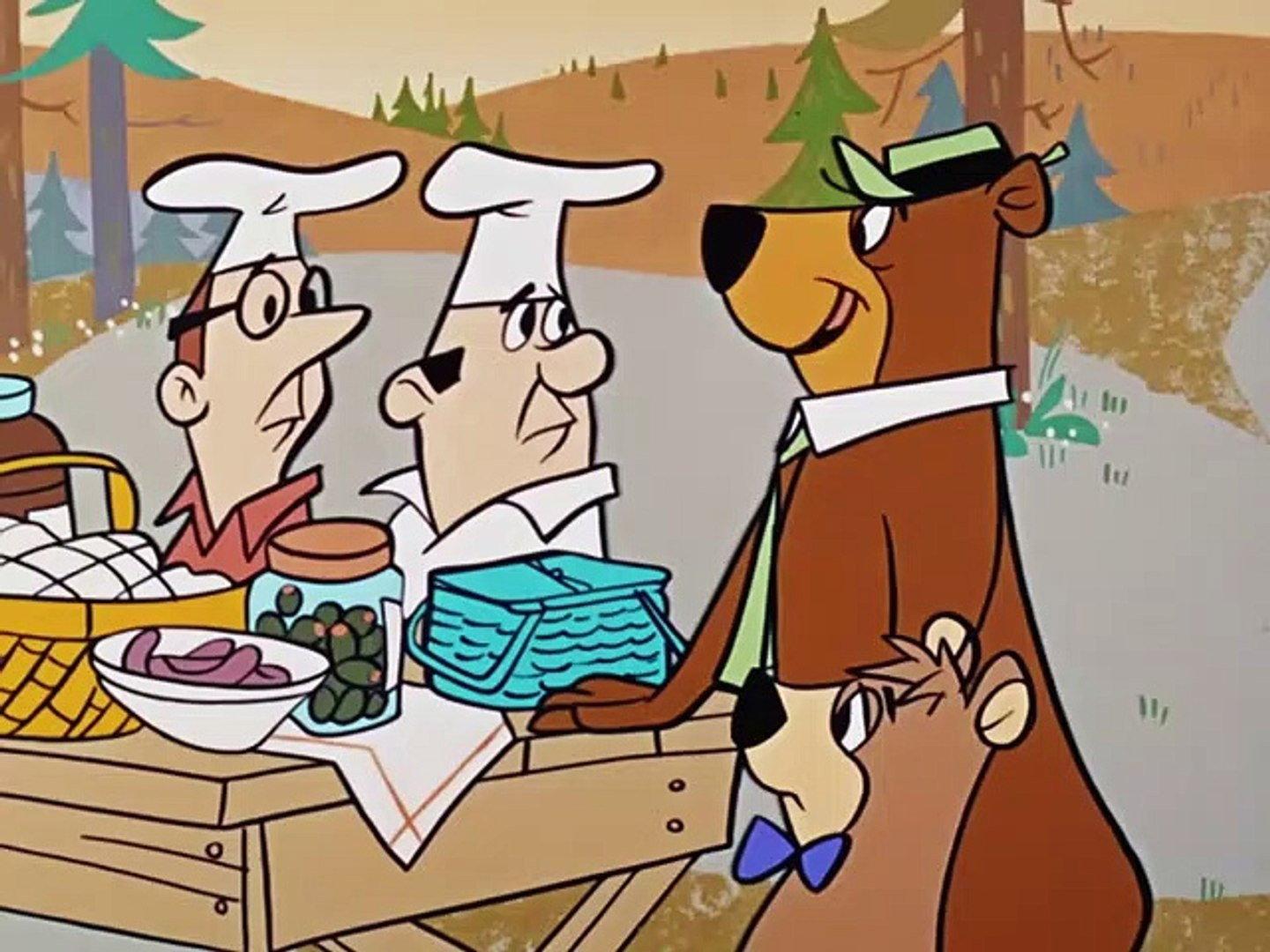 Still from Papa Yogi