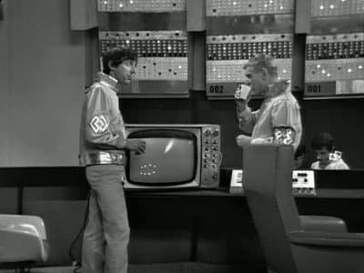 Still from The Space Pirates (2)