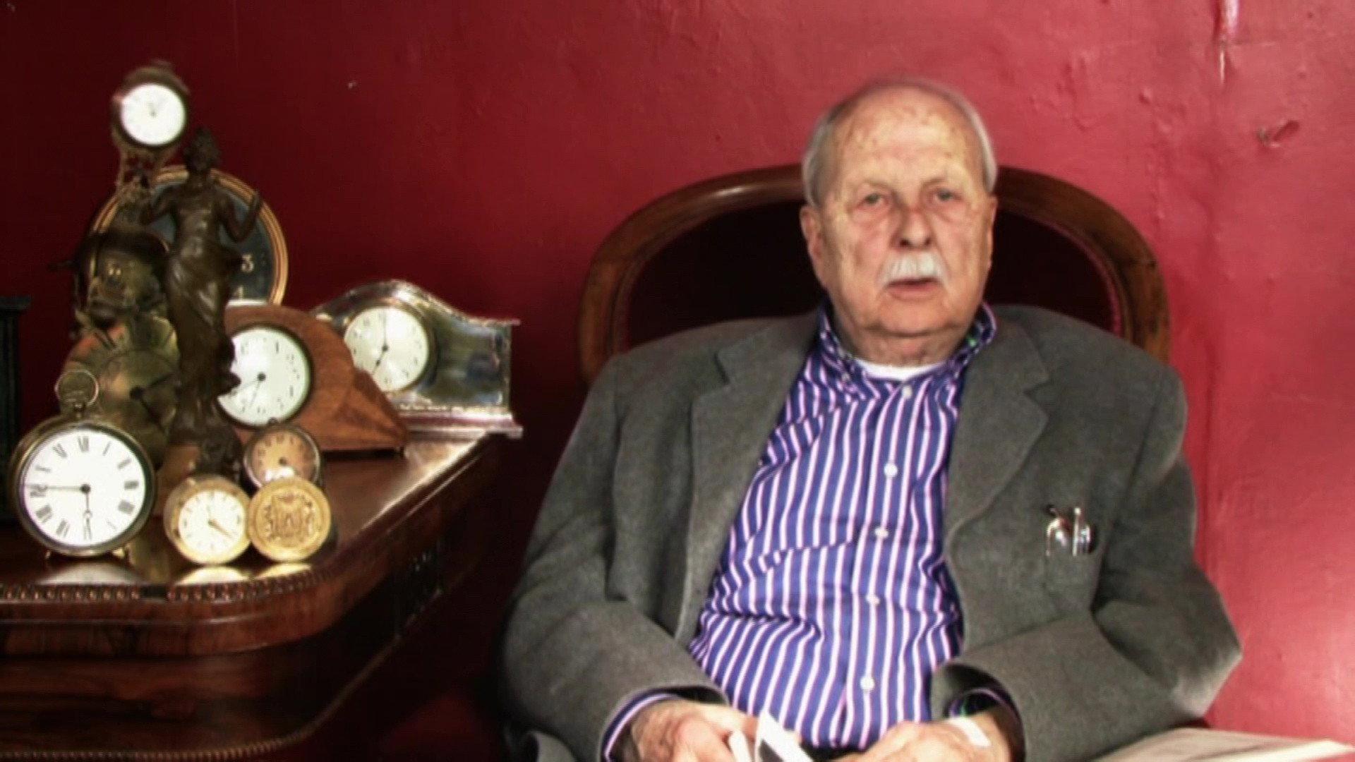 Still from Introduction by Brian Clemens (6) A Funny Thing Happened on the Way to the Station (s05e13)
