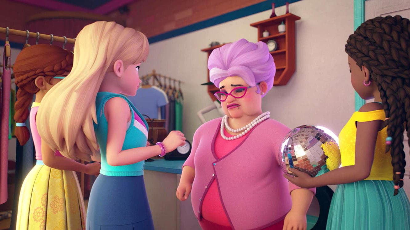 Still from Fashionably Old