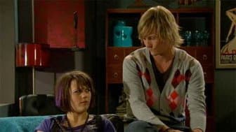 Still from Episode 6327