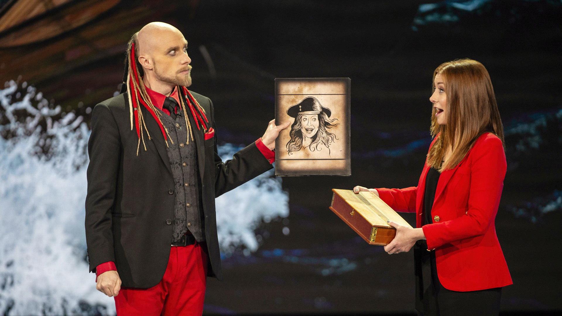 Still from Penn & Teller vs. Inventors
