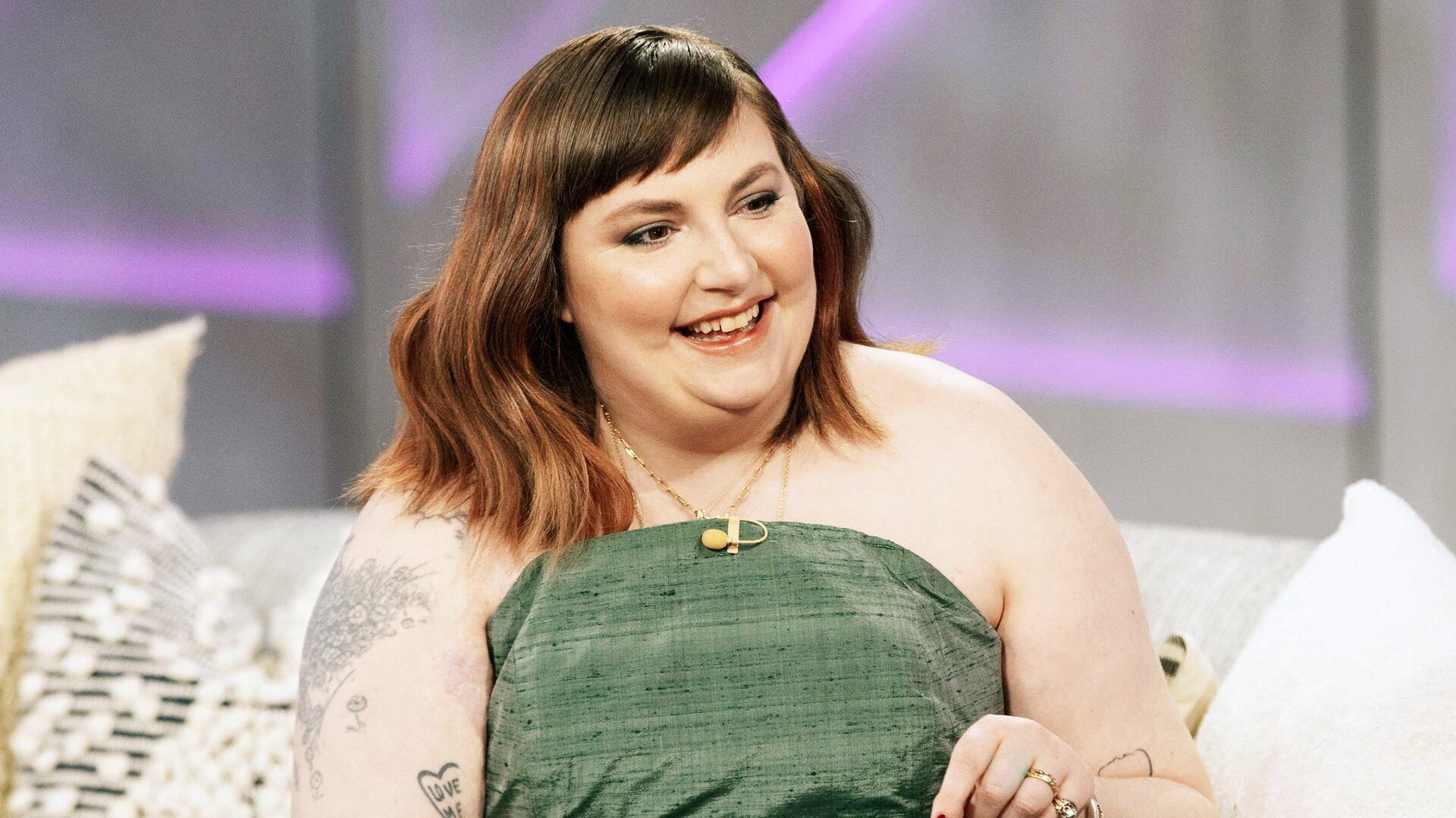 Still from Lena Dunham, Fortune Feimster