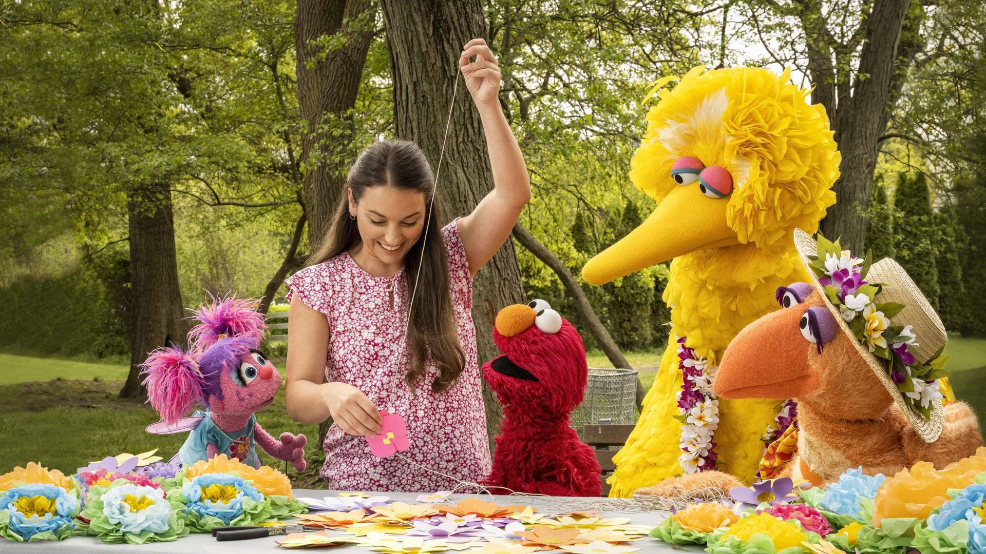 Still from Nani Bird Visits