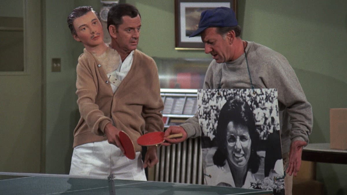 Still from The Pig Who Came to Dinner