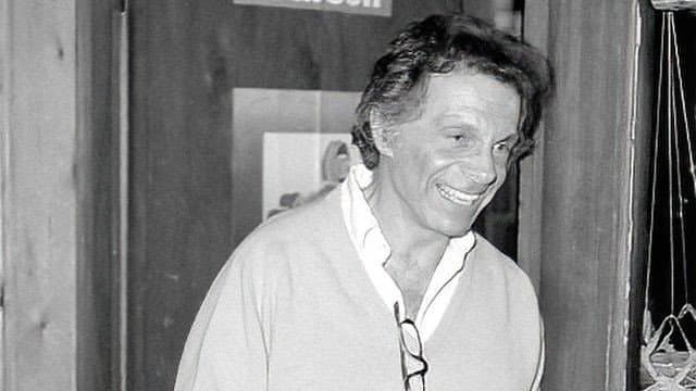 Still from Mort Sahl: The Loyal Opposition