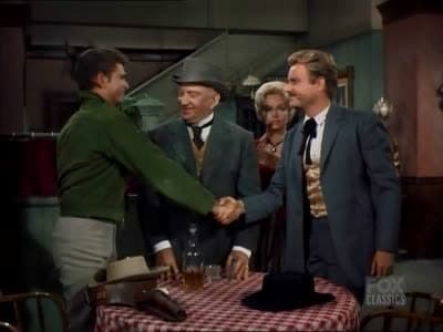 Still from The Tin Badge