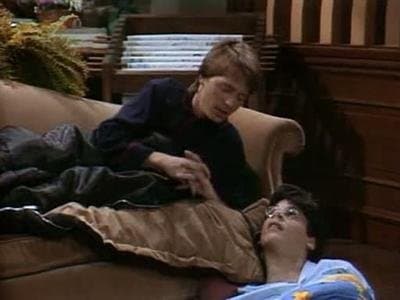 Still from 4 Rms Ocn Vu