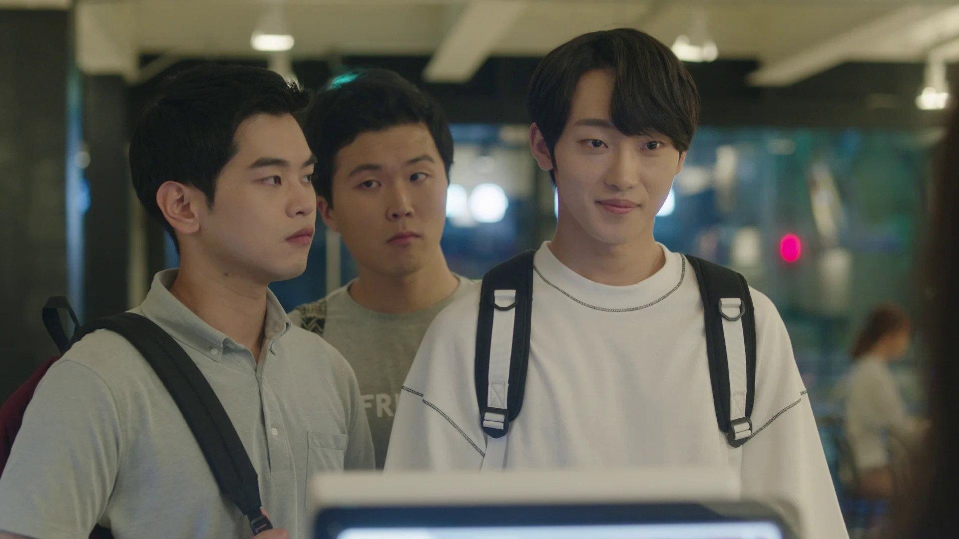 Still from The Handsome Guy’s Counterattack