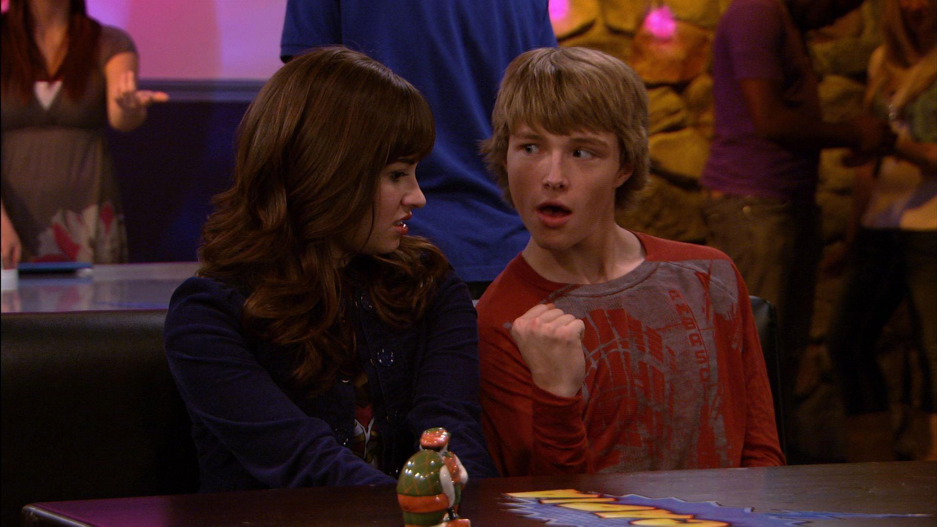Still from Sonny With A Chance Of Dating