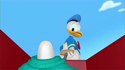 Still from Donald Hatches an Egg