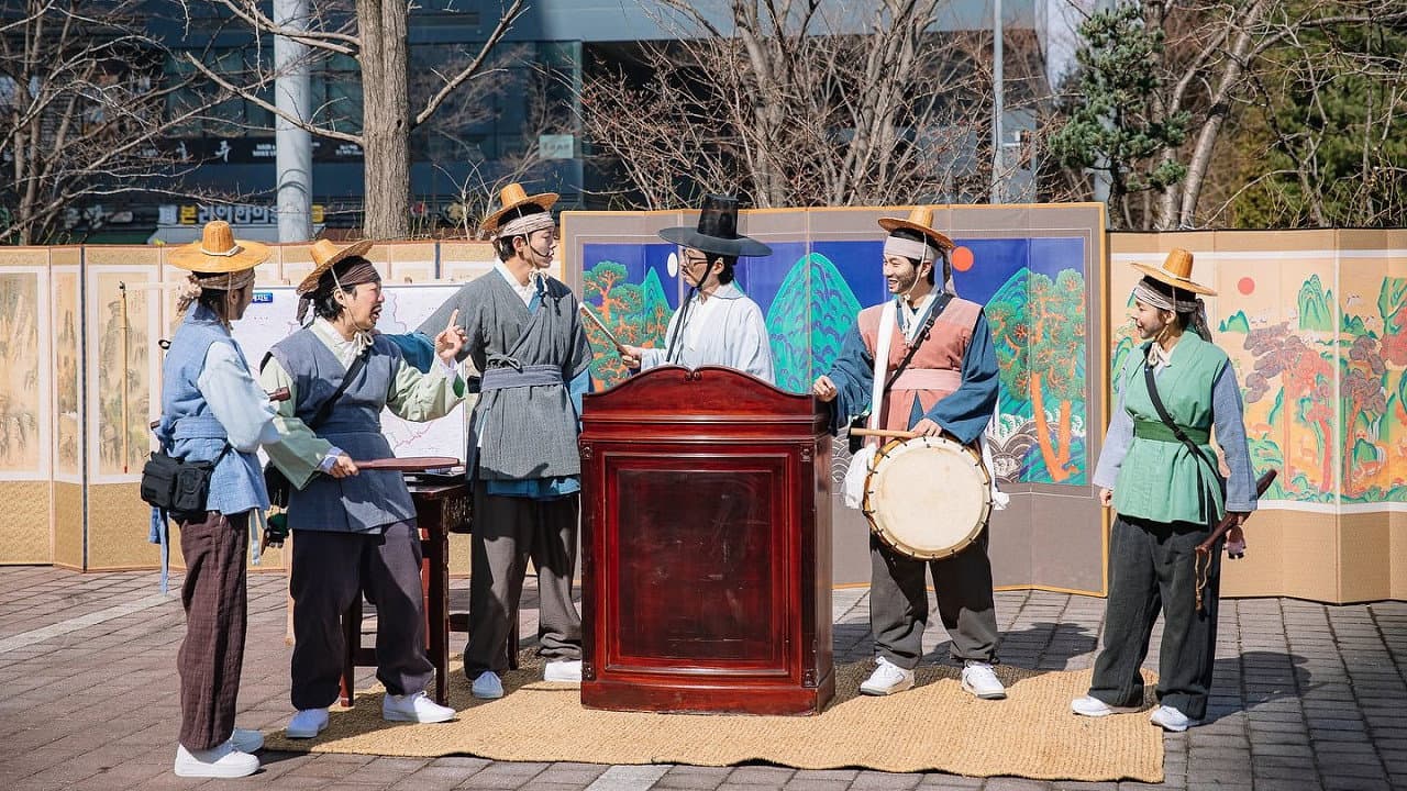 Still from Episode 272