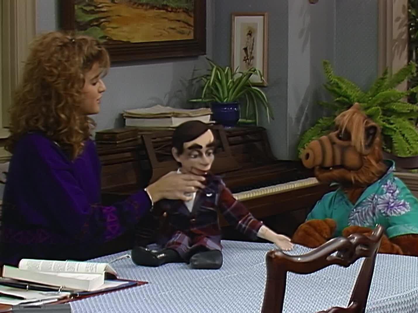 Still from I'm Your Puppet