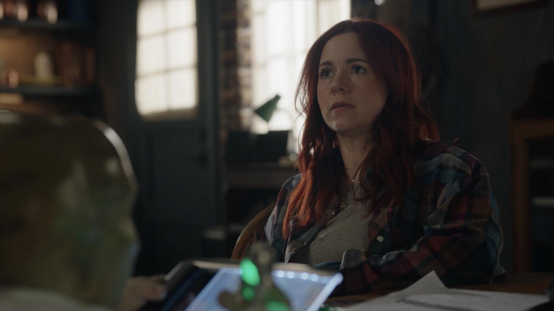 Still from Ties That Bind