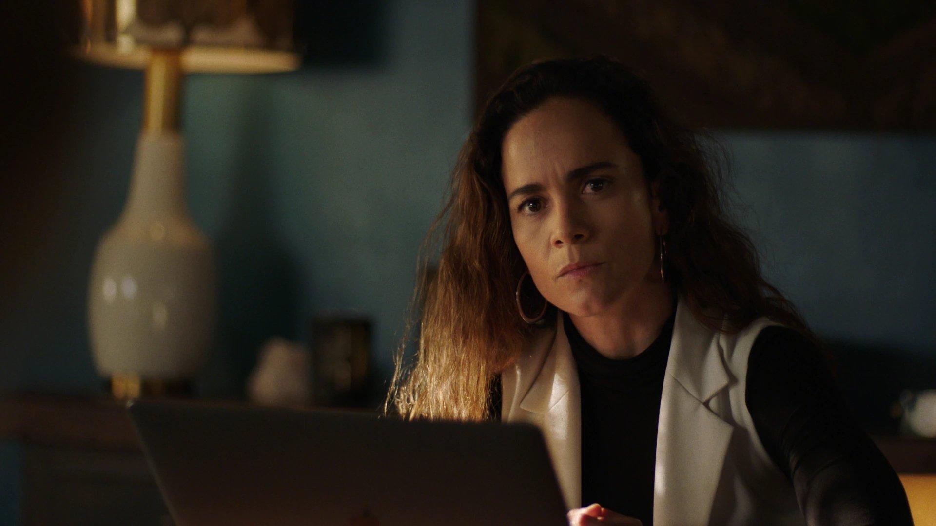 Still from No Te Pierdas La Cabeza