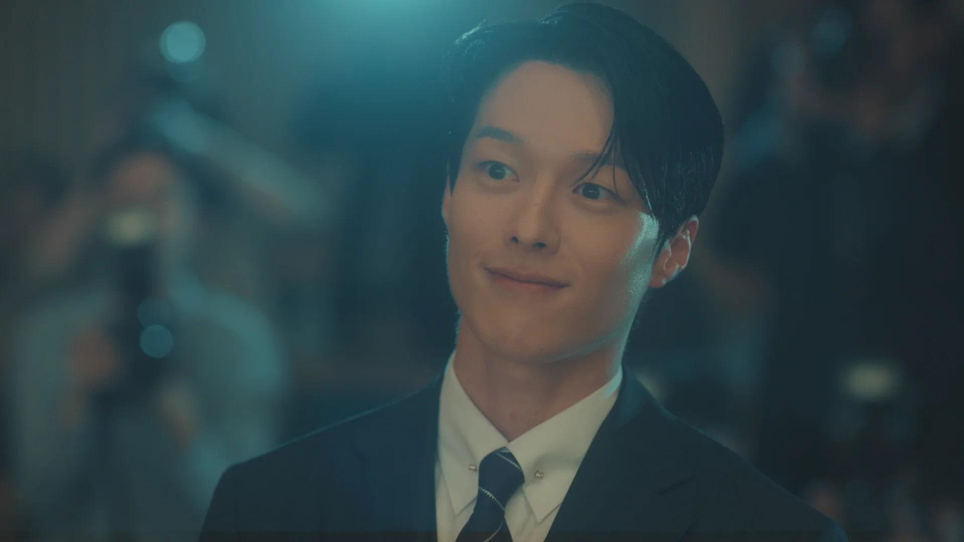 Still from Dynamite Kiss