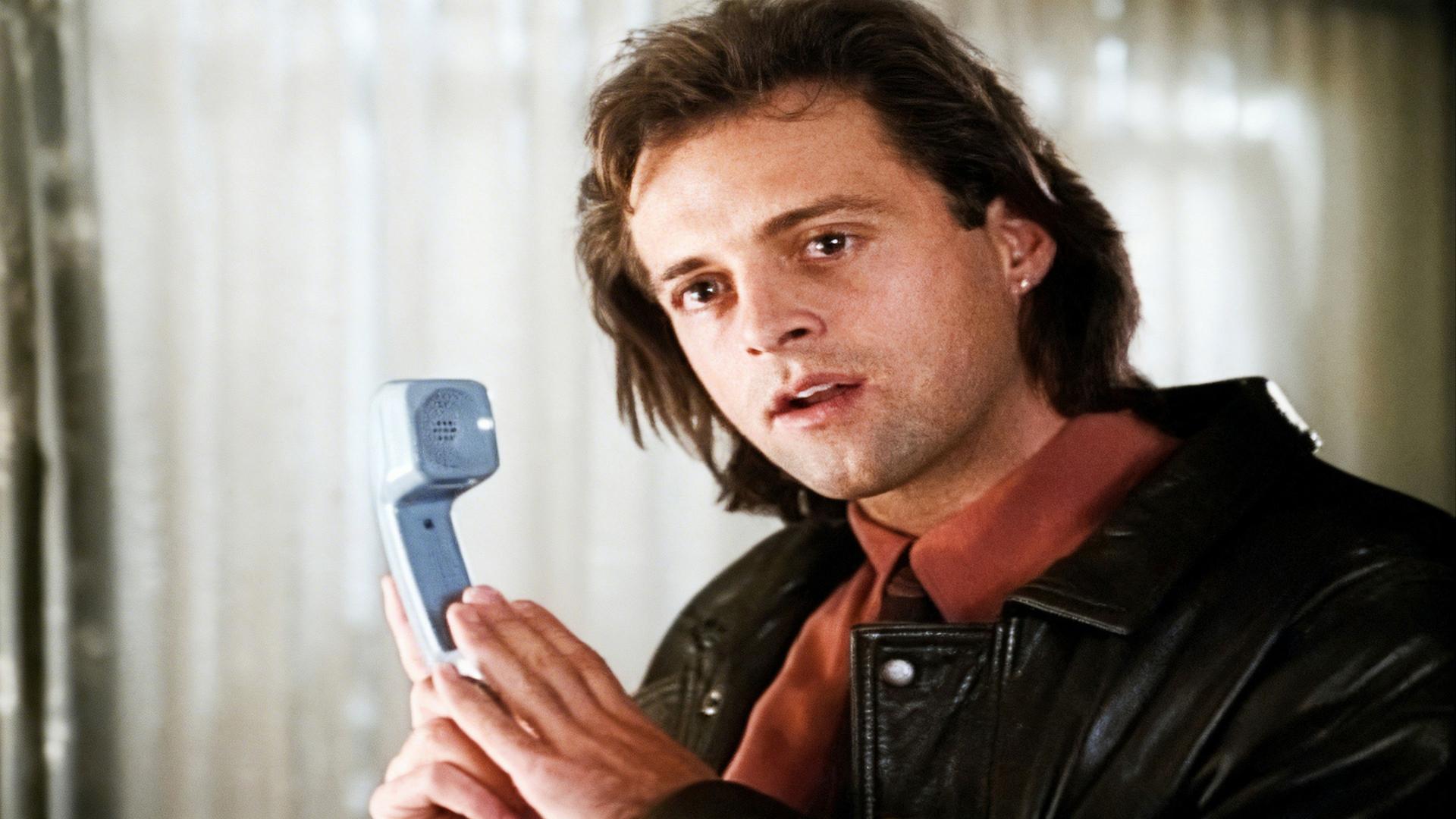 Still from Call Waiting